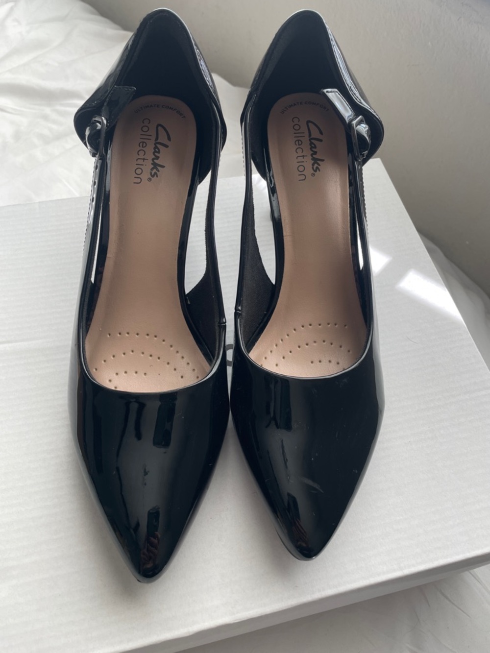 Women's Black Patent Pointed-Toe Slingback Heels